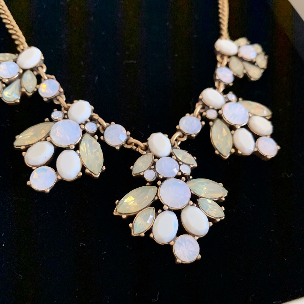 Beautiful J Crew statement necklace